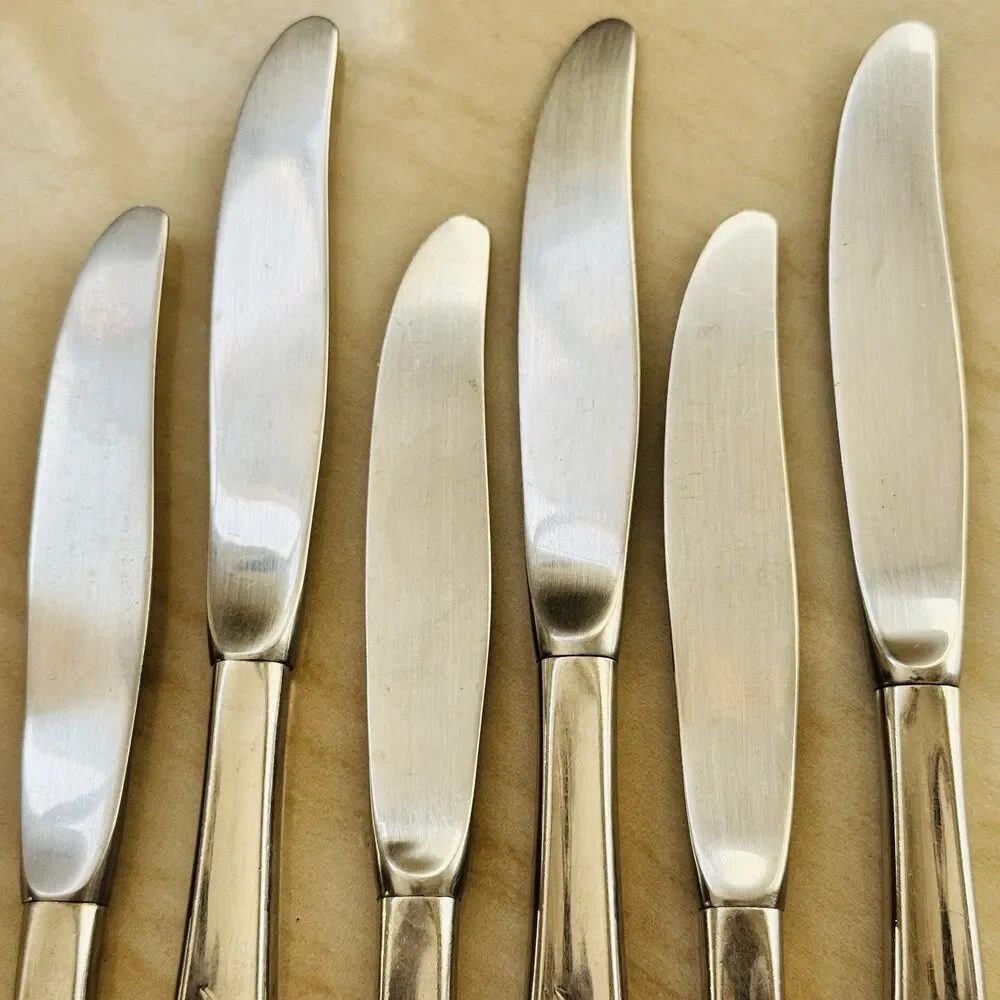 6pc INTERNATIONAL Whispering Leaves-Autumn Leaf Stainless Dinner Knives 8 1/4”